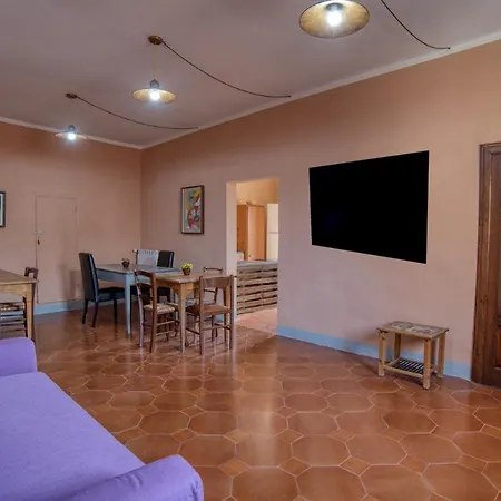 Portabene Hostel
